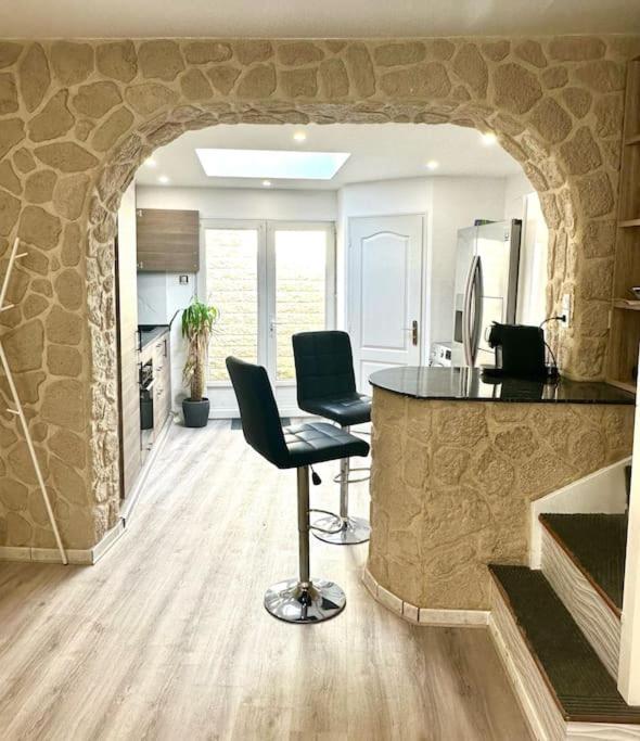 Une Belle Maison Avec 2 Chambre Croix Exterior foto