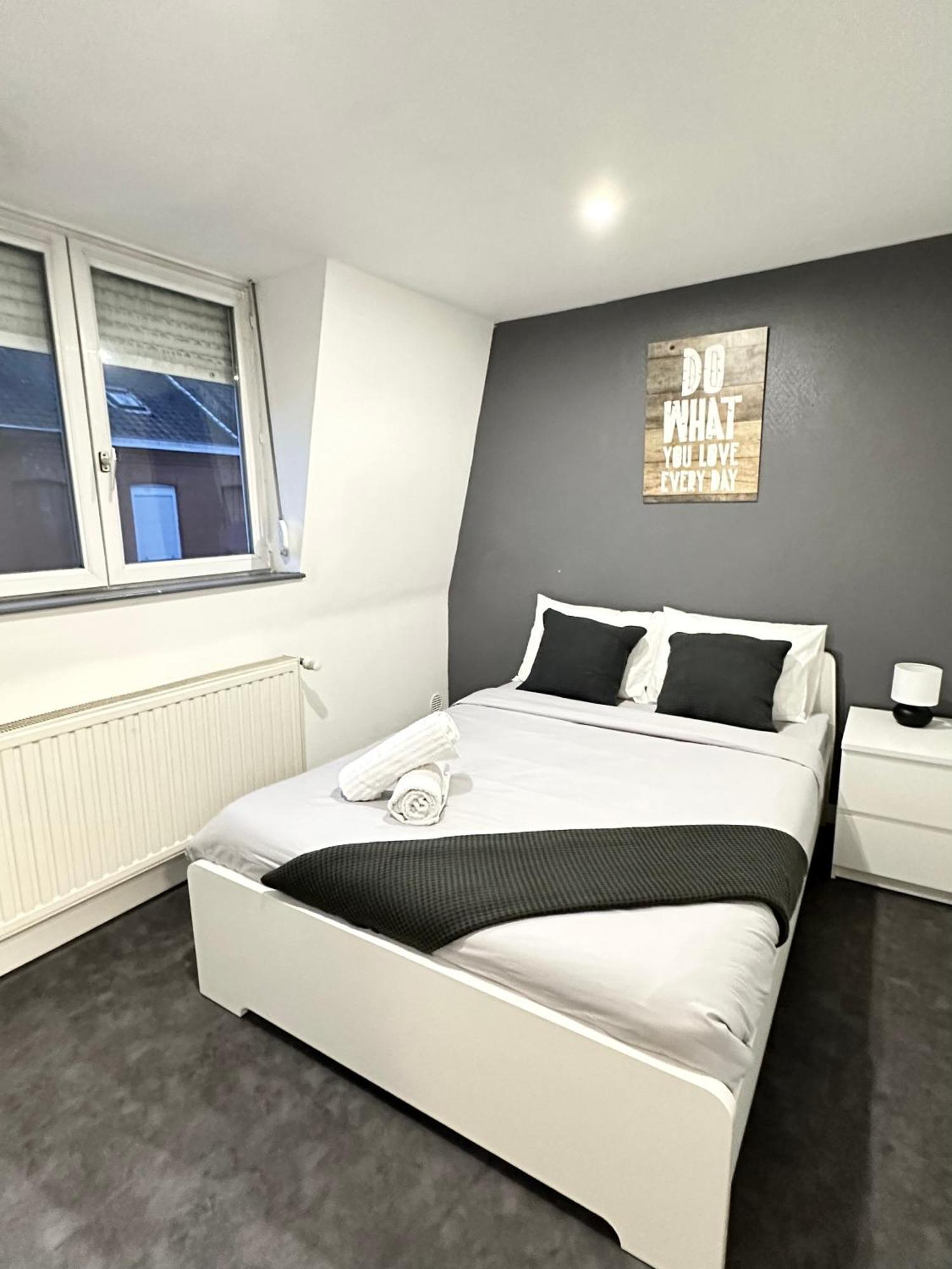 Une Belle Maison Avec 2 Chambre Croix Exterior foto